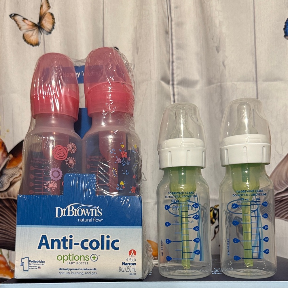 Dr. Brown's Pink and Clear Anti-Colic Baby Bottles